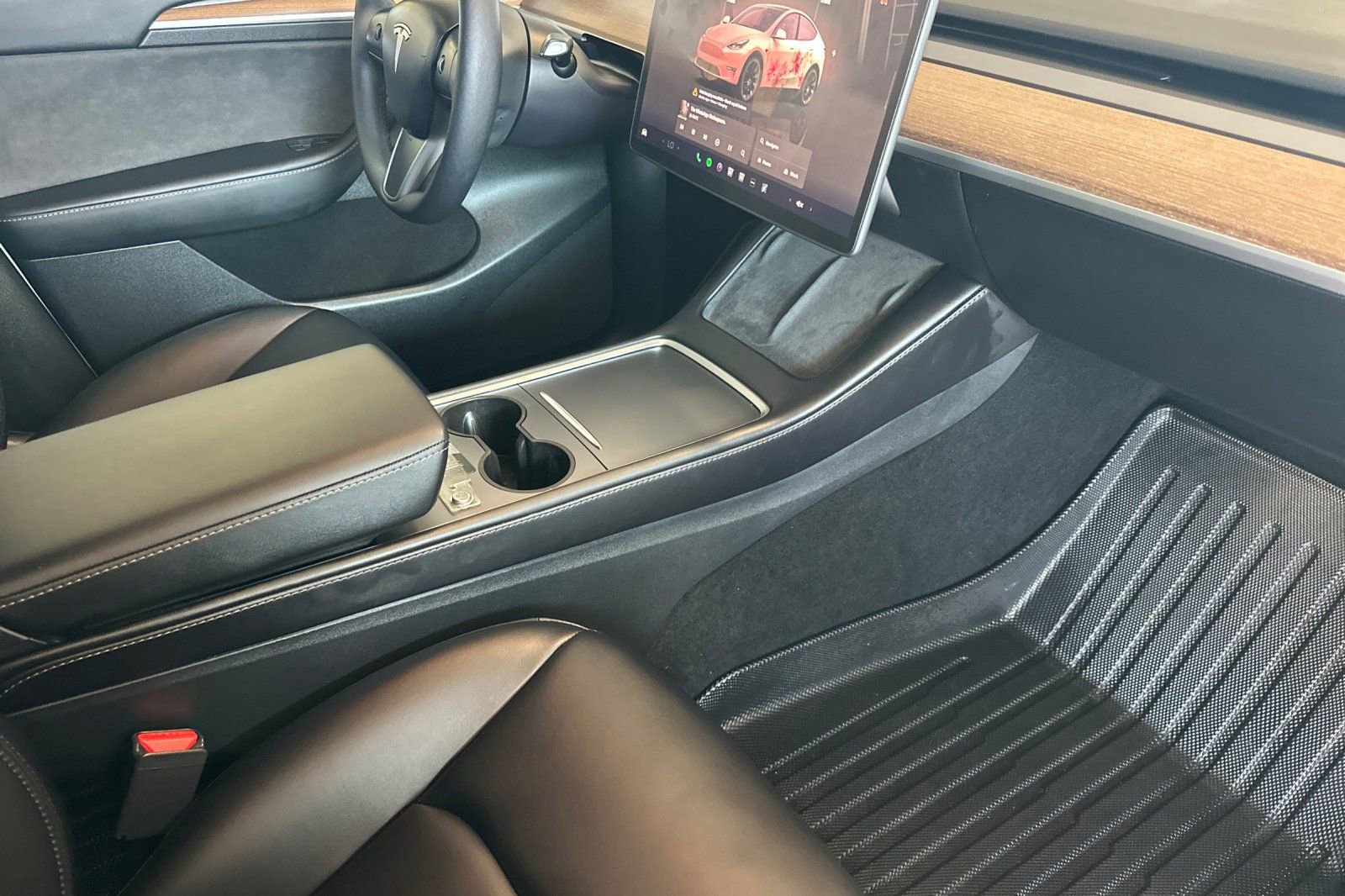 Used 2023 Tesla Model Y Long Range image 13