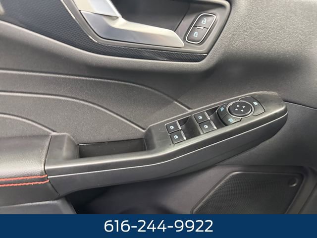 New 2026 Ford Escape ST-Line w/ Tech Pack #1 AWD/4WD image 25