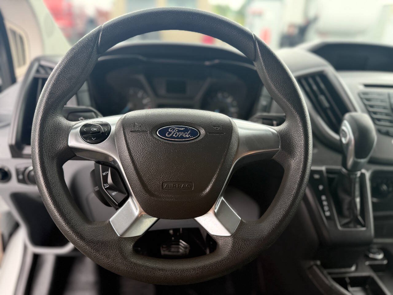 Used 2016 Ford Transit 150 XLT RWD image 26