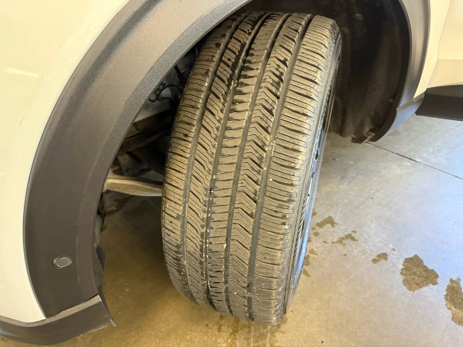 Used 2020 Ford Explorer ST w/ ST Street Pack image 30