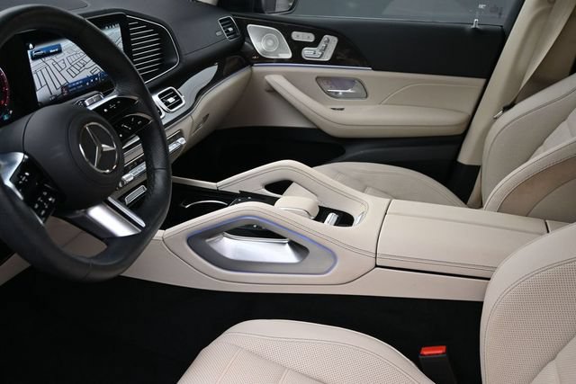 Used 2026 Mercedes-Benz GLS 450 4MATIC image 18
