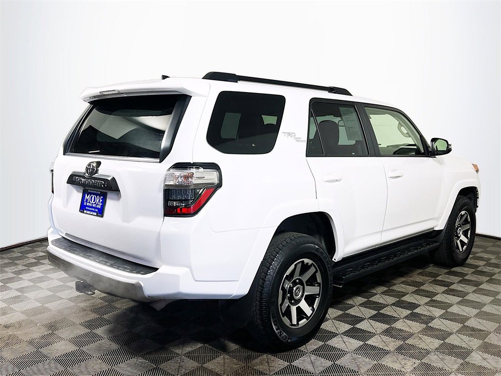 Certified 2024 Toyota 4Runner TRD Off-Road Premium image 8