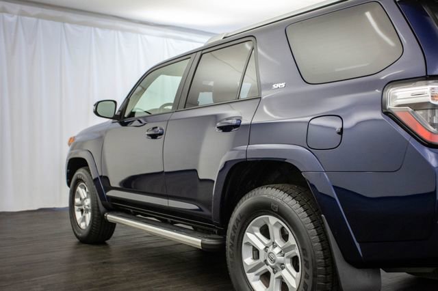 Used 2016 Toyota 4Runner SR5 Premium image 34