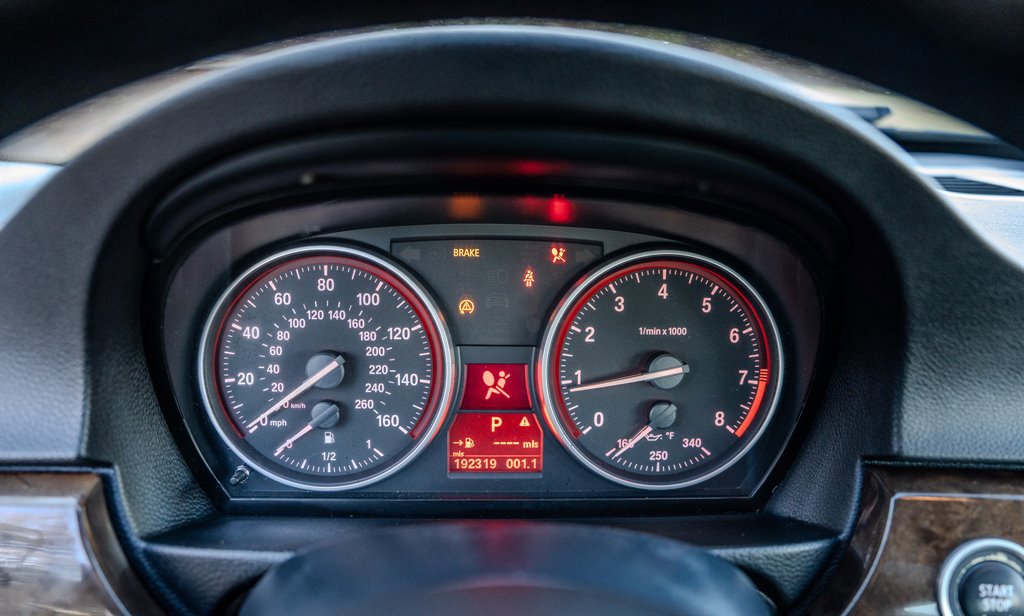 Used 2011 BMW 335i Sedan image 18