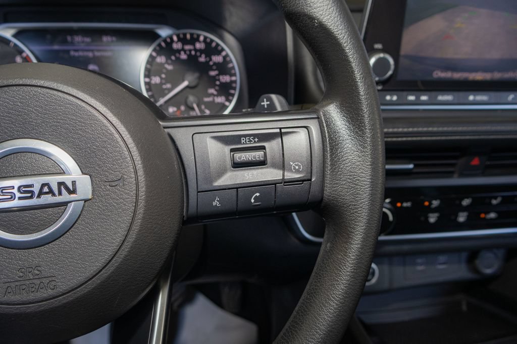 Used 2021 Nissan Rogue S AWD/4WD image 22
