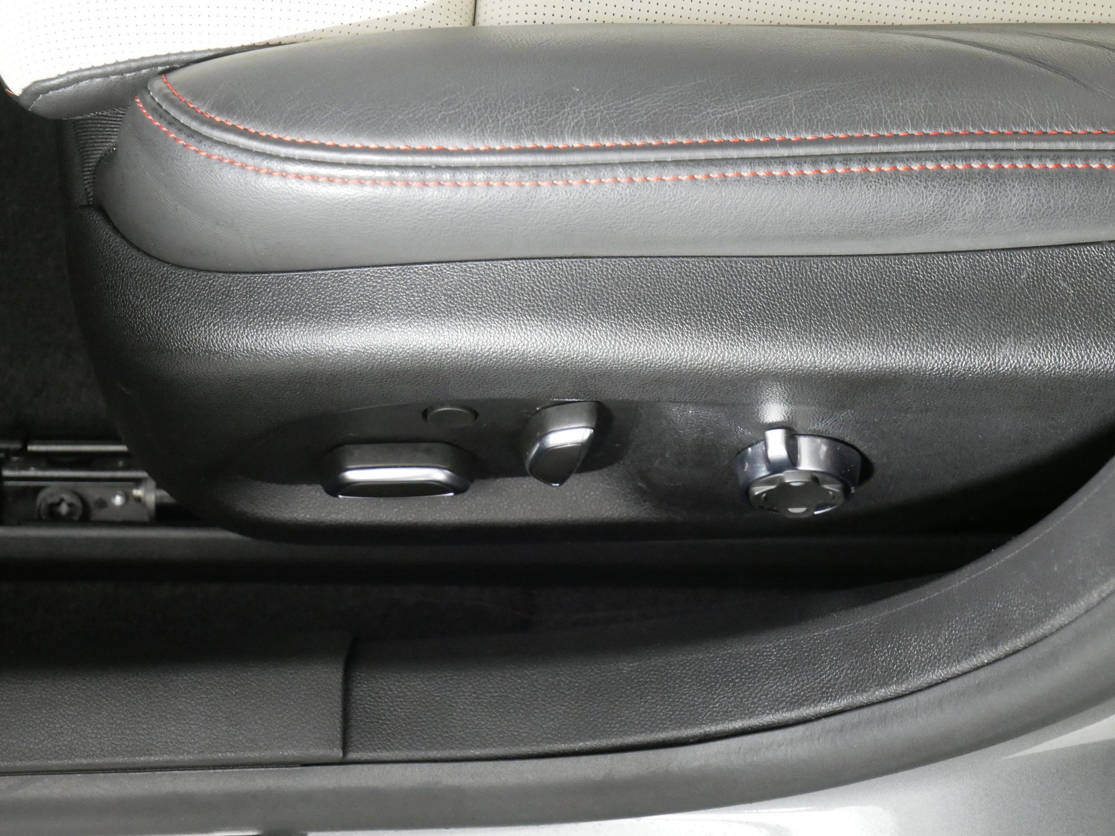 Used 2024 Cadillac CT5 V w/ Super Cruise 2 Package AWD/4WD image 20