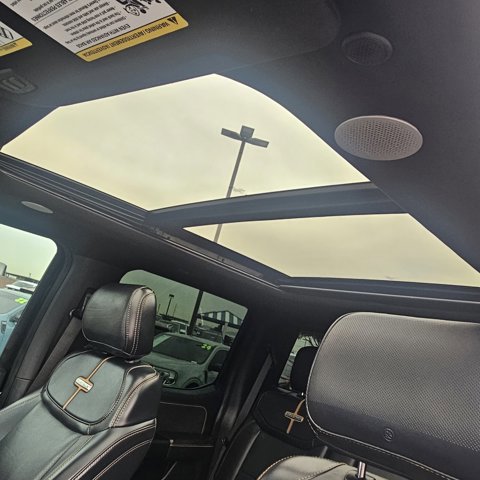 Certified 2022 Ford F150 Platinum w/ Equipment Group 701A High image 13