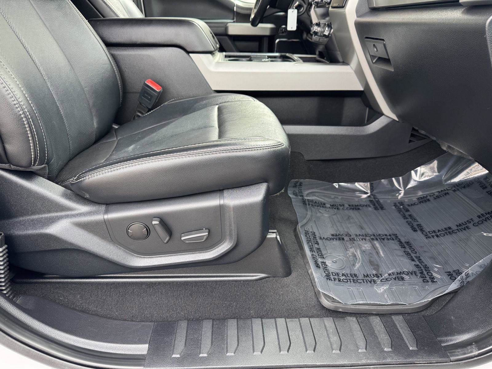 Used 2020 Ford F250 Lariat w/ Lariat Value Package AWD/4WD image 42