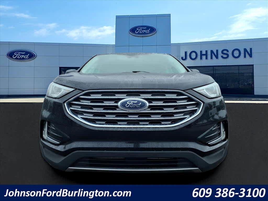 Certified 2022 Ford Edge SEL w/ Convenience Package AWD/4WD image 3