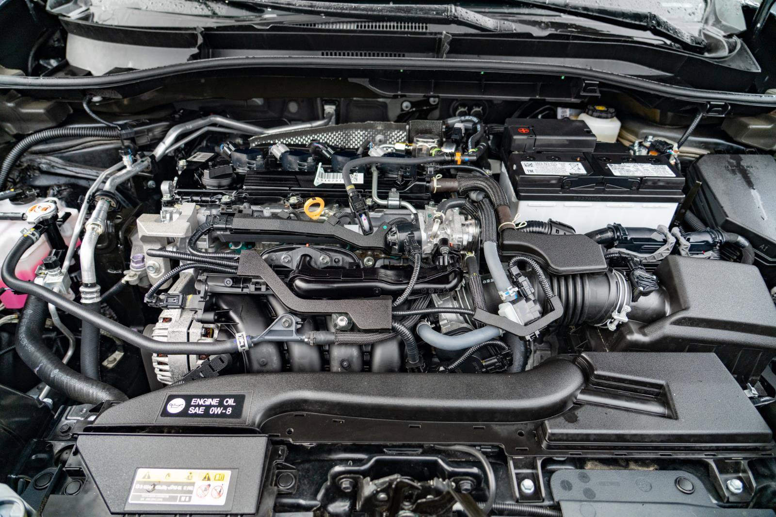 Used 2025 Toyota Corolla Cross LE image 28