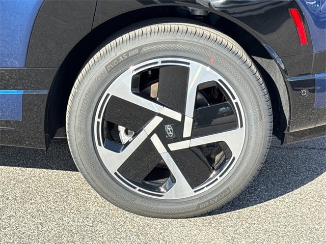 New 2026 Hyundai Ioniq 9 Limited image 6