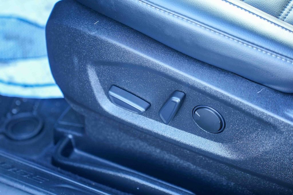 Used 2024 Ford Edge SEL w/ Convenience Package image 30