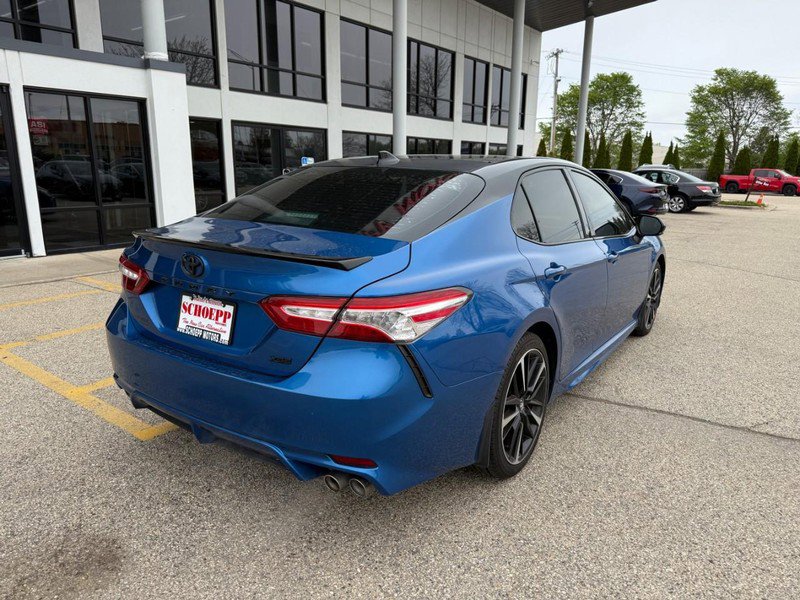 Used 2020 Toyota Camry XSE FWD image 5