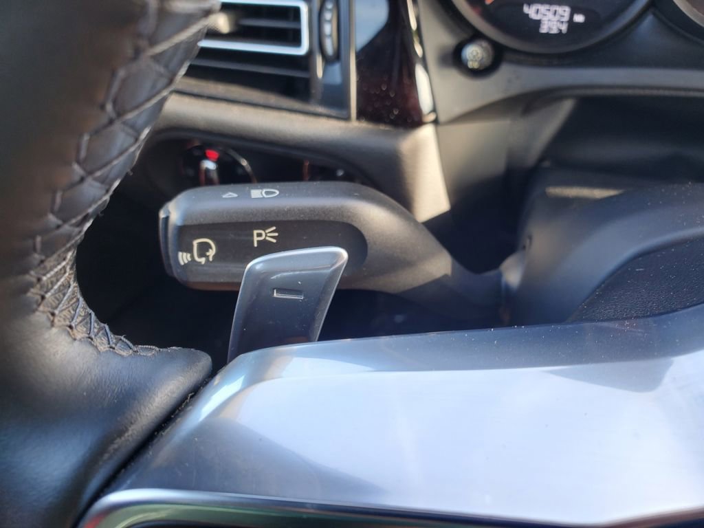 Used 2019 Porsche Macan S image 21