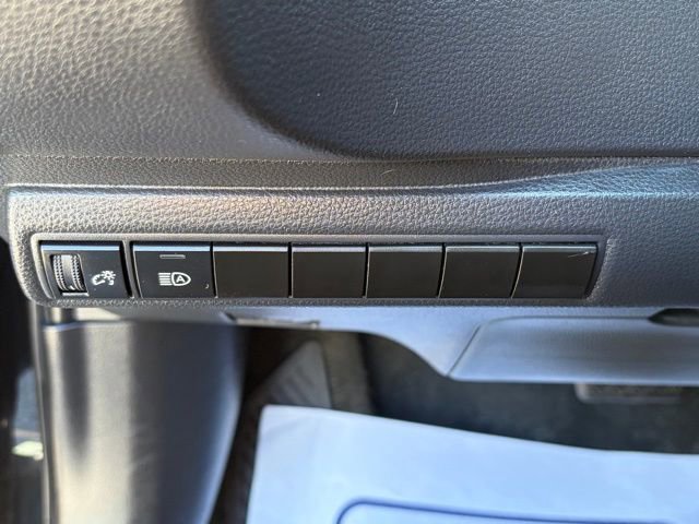 Used 2023 Toyota Corolla LE FWD image 23