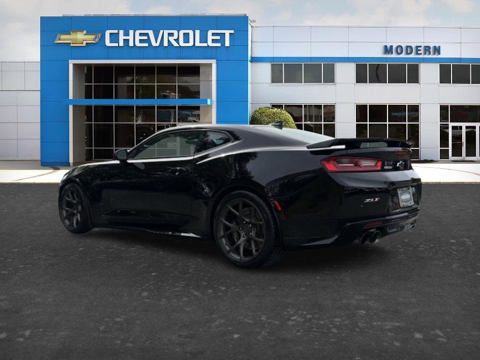 Used 2018 Chevrolet Camaro ZL1 RWD image 3