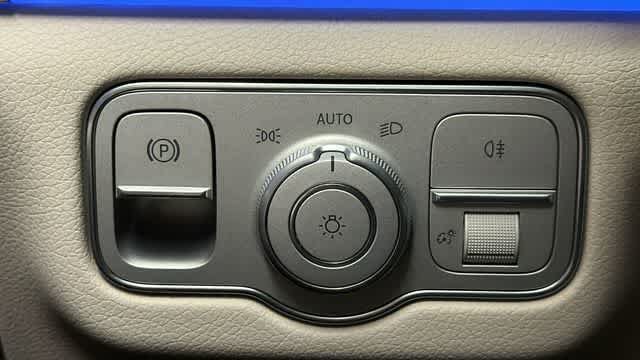 Certified 2026 Mercedes-Benz GLE 350 4MATIC image 18