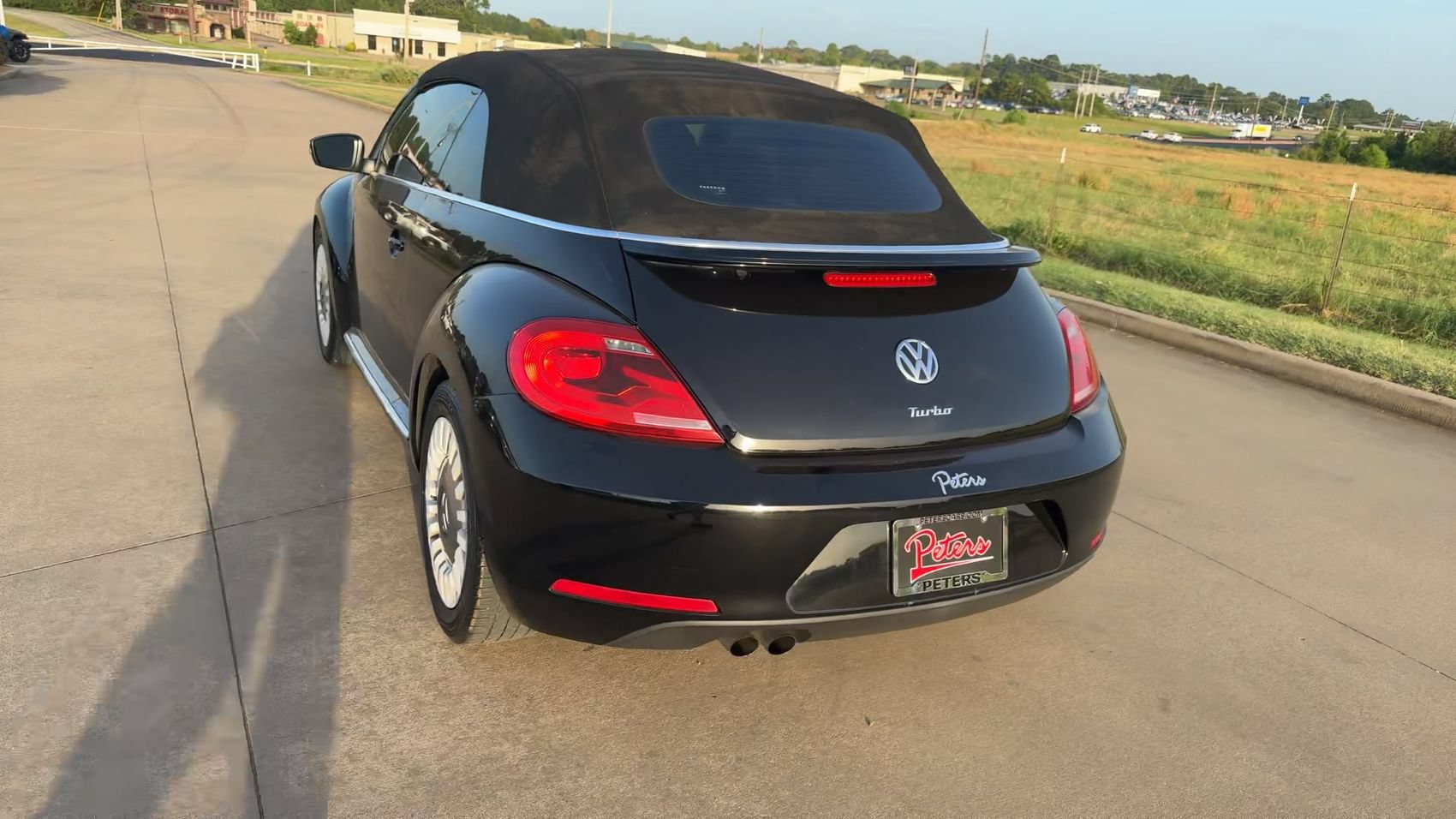 Used 2016 Volkswagen Beetle 1.8T S FWD image 6