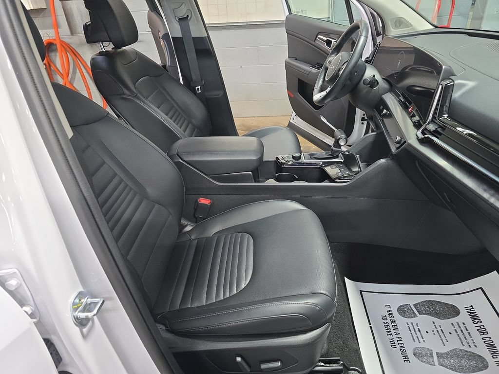 Used 2023 Kia Sportage SX FWD image 12