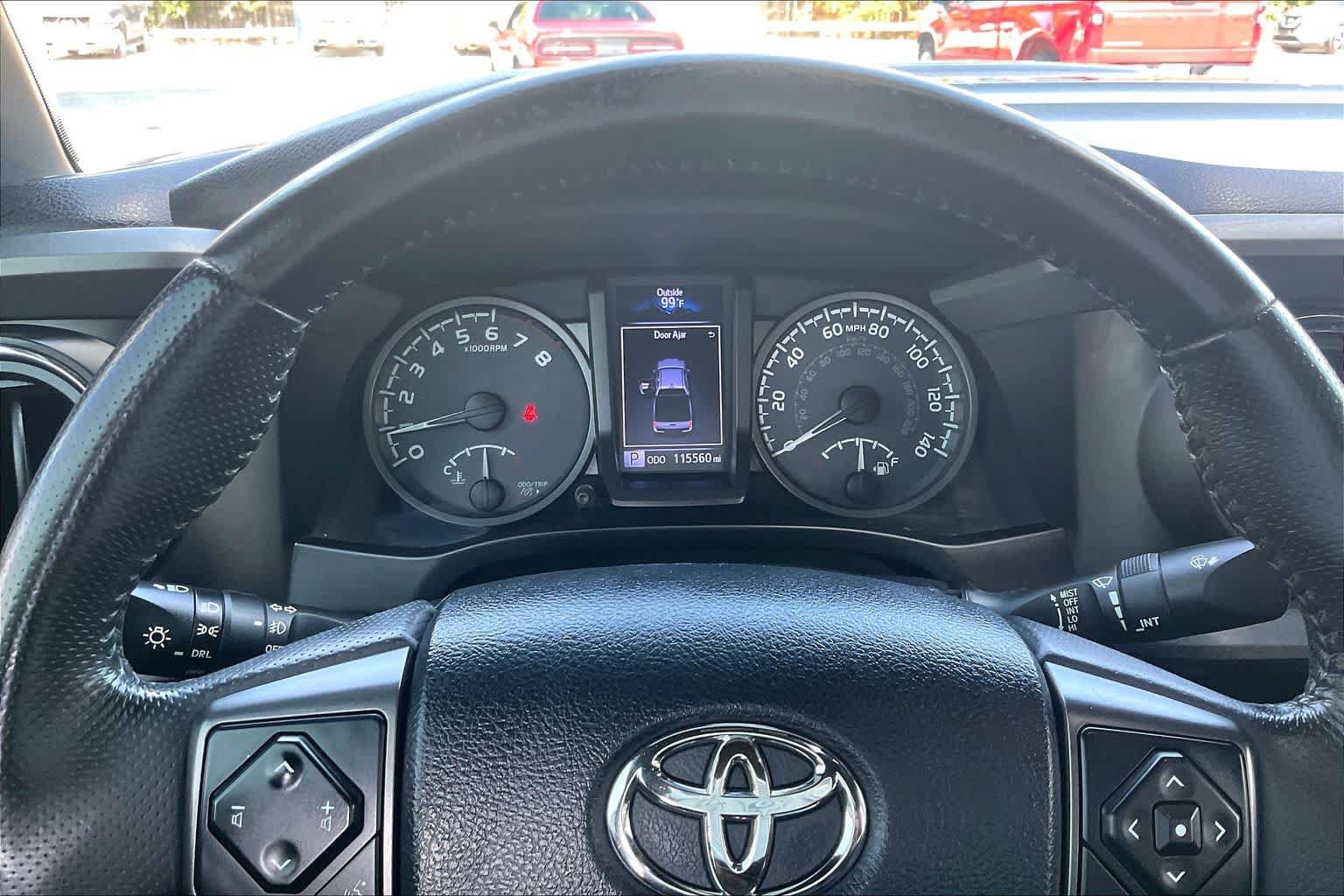 Used 2018 Toyota Tacoma TRD Sport w/ Technology Package AWD/4WD image 25
