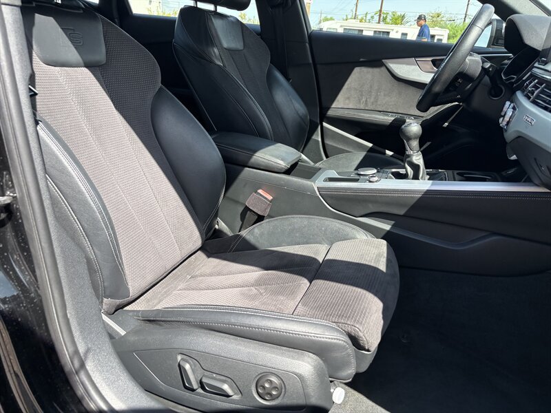 Used 2018 Audi A4 2.0T Premium Plus w/ Sport Plus Package AWD/4WD image 33