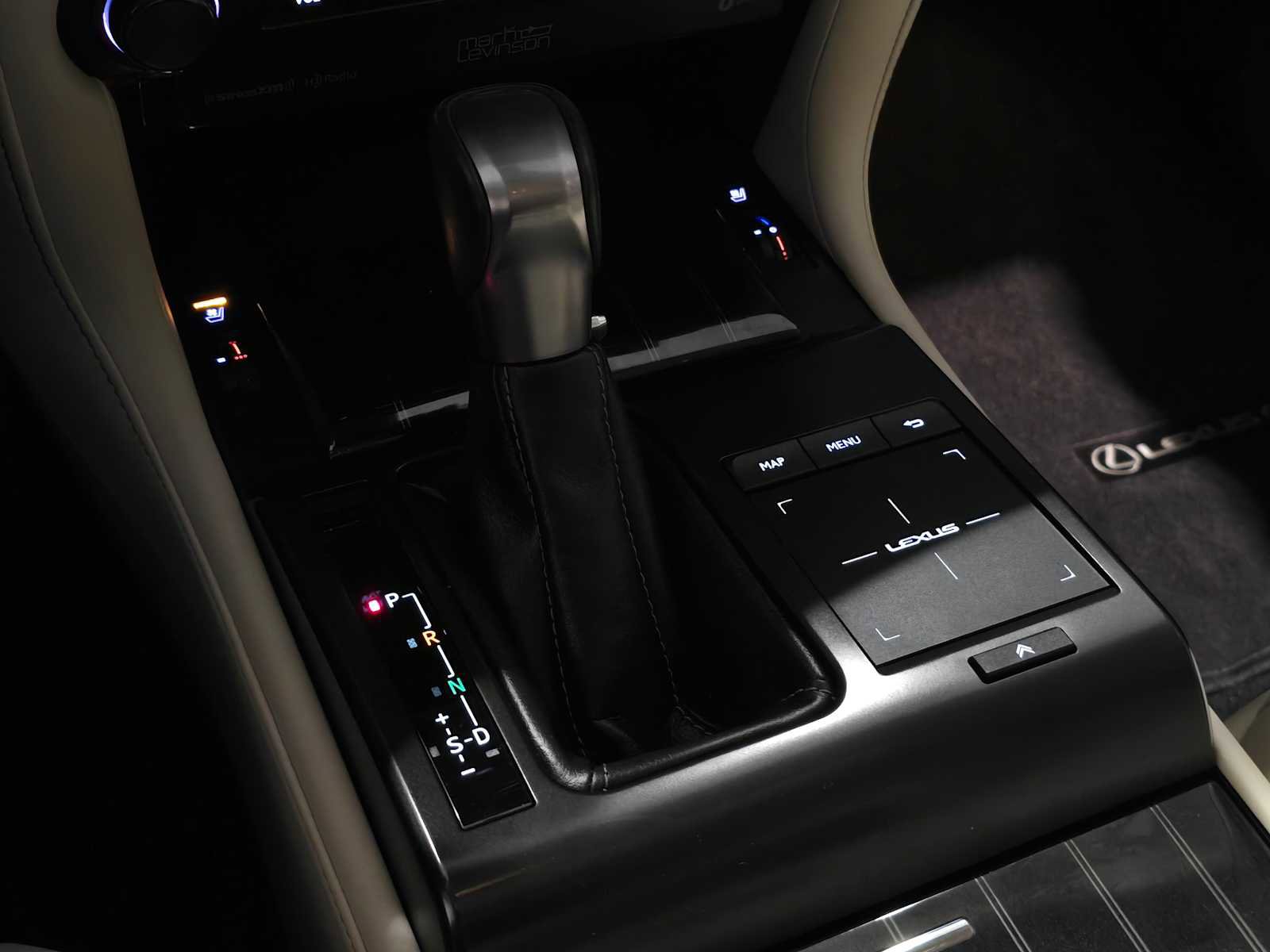 Used 2023 Lexus GX 460 Premium w/ Premium Plus Package image 29