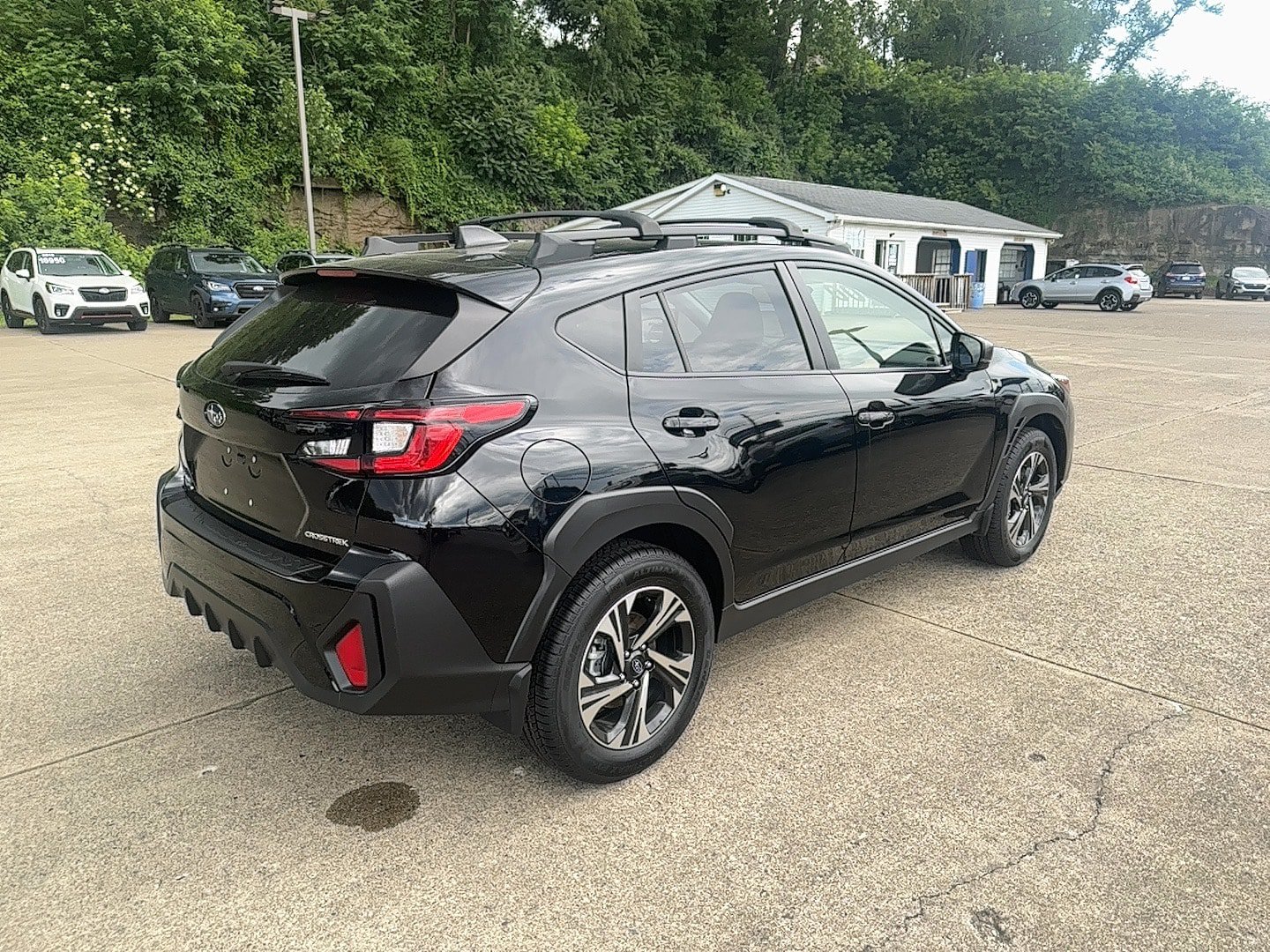 Certified 2024 Subaru Crosstrek 2.0i Premium AWD/4WD image 3