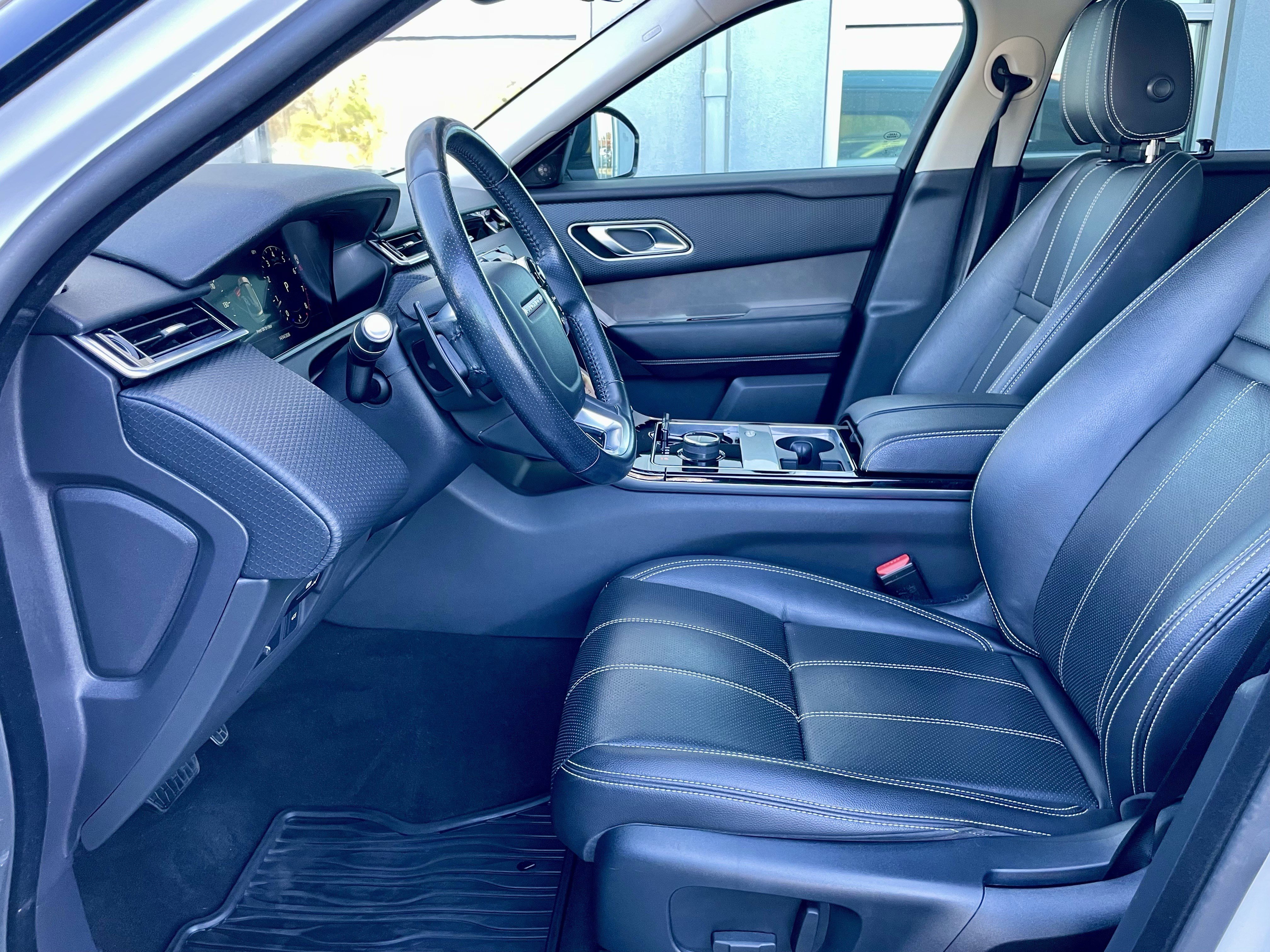 Used 2019 Land Rover Range Rover Velar S image 14