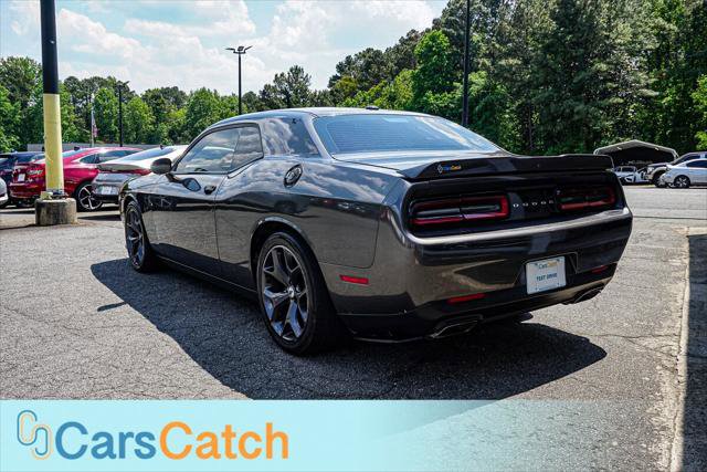 Used 2019 Dodge Challenger R/T RWD image 13