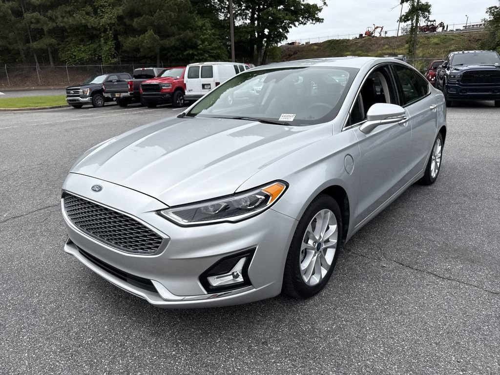 Used 2019 Ford Fusion Energi Titanium FWD video 3