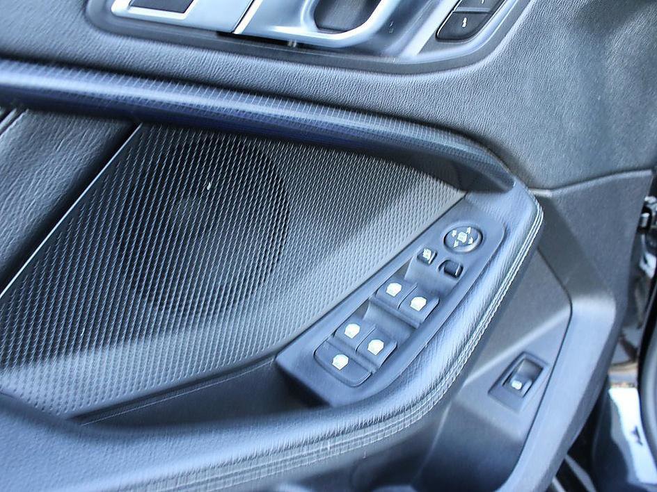 Used 2020 BMW M235i xDrive Gran Coupe w/ Premium Package AWD/4WD image 9