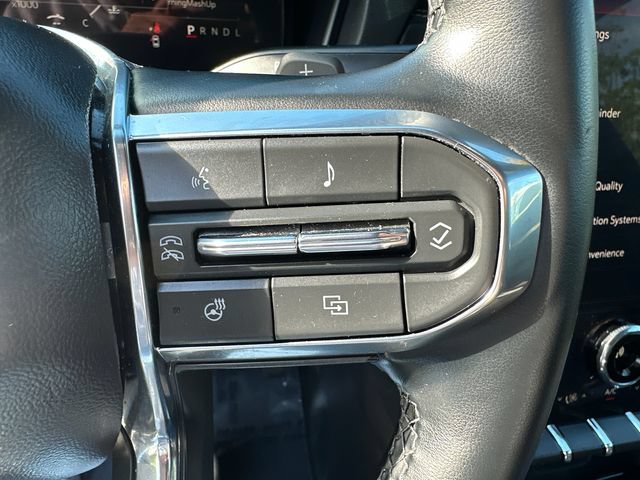 Used 2025 GMC Terrain Elevation AWD/4WD image 33