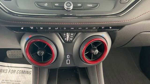 Used 2025 Chevrolet Blazer RS image 41