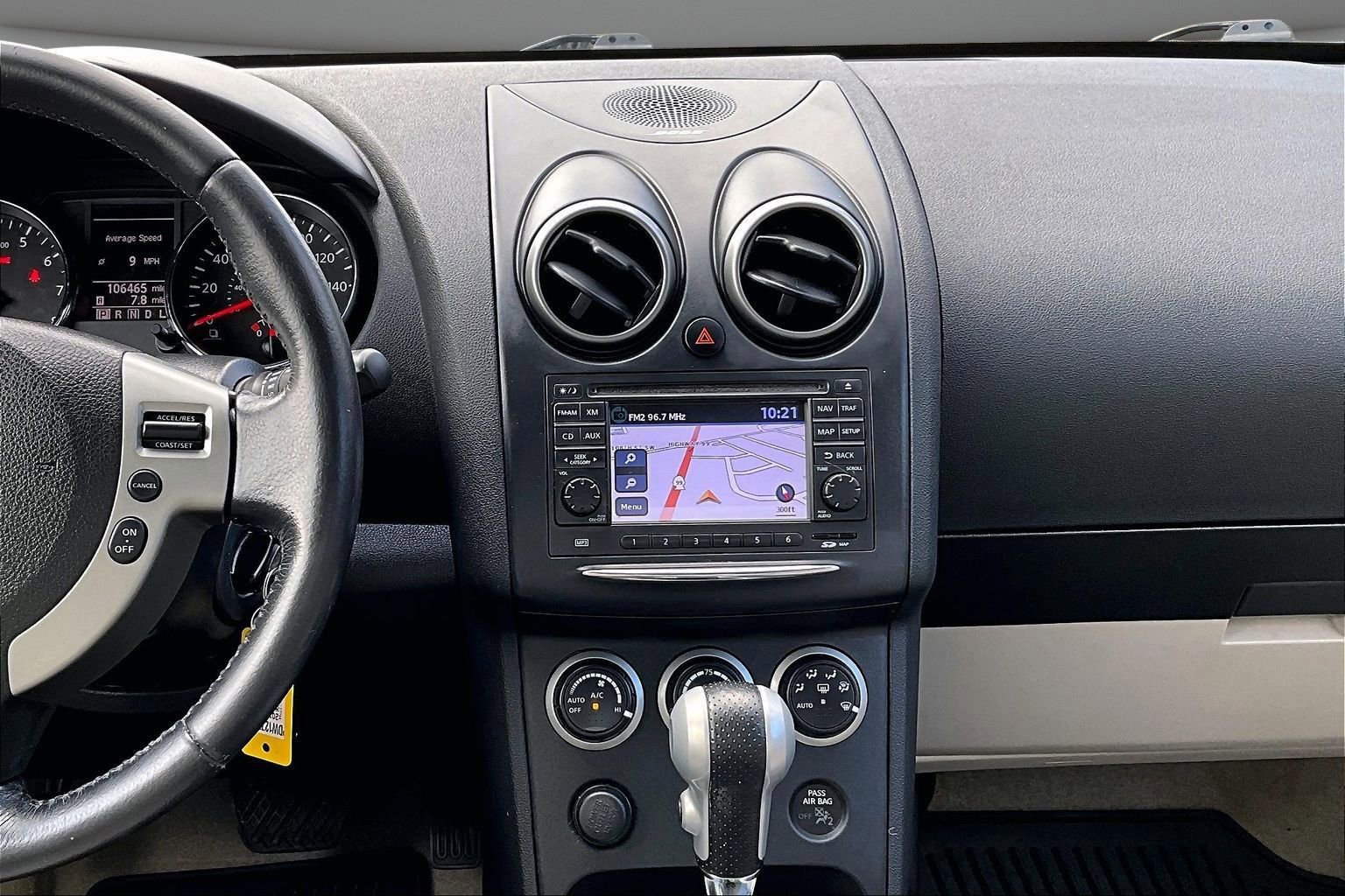 Used 2013 Nissan Rogue SL image 9