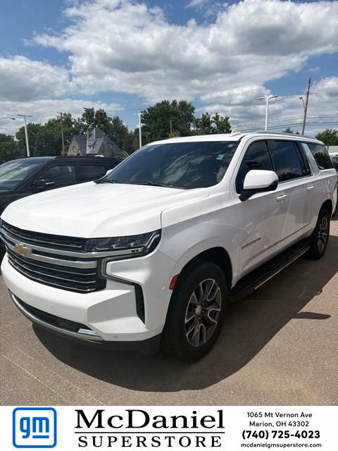 Used 2021 Chevrolet Suburban LT w/ Luxury Package AWD/4WD image 1