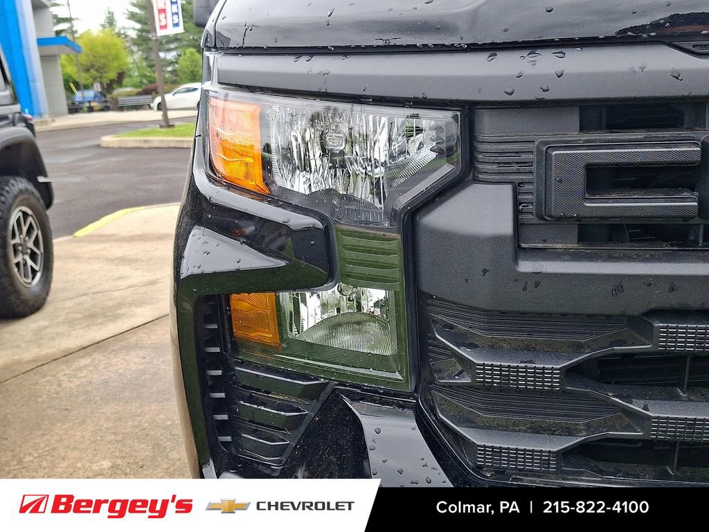 Certified 2025 Chevrolet Silverado 1500 Custom Trail Boss w/ LPO, Dark Essentials Package AWD/4WD image 11