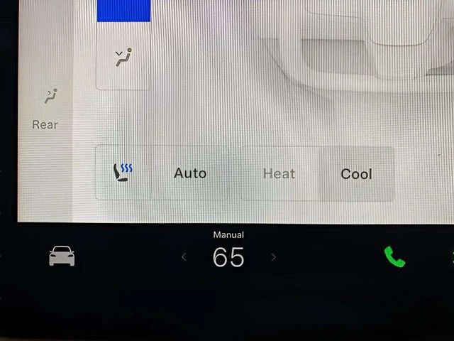 Used 2022 Tesla Model X image 54