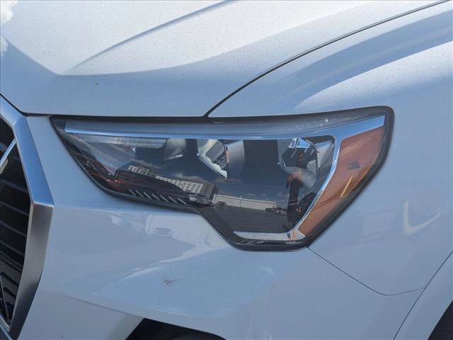 Used 2021 Audi Q3 2.0T Premium w/ Convenience Package image 9