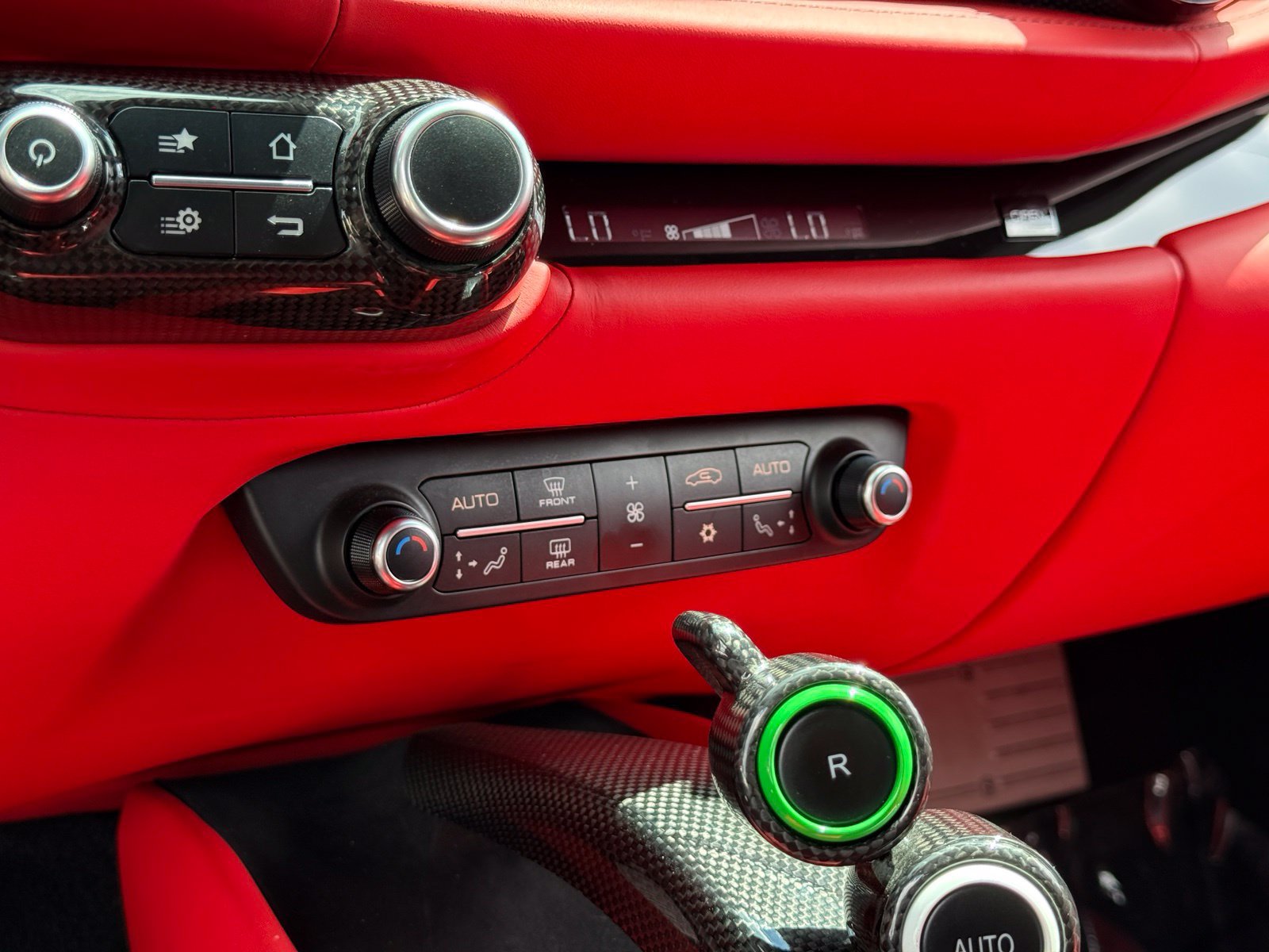 Used 2020 Ferrari 812 Superfast RWD image 62