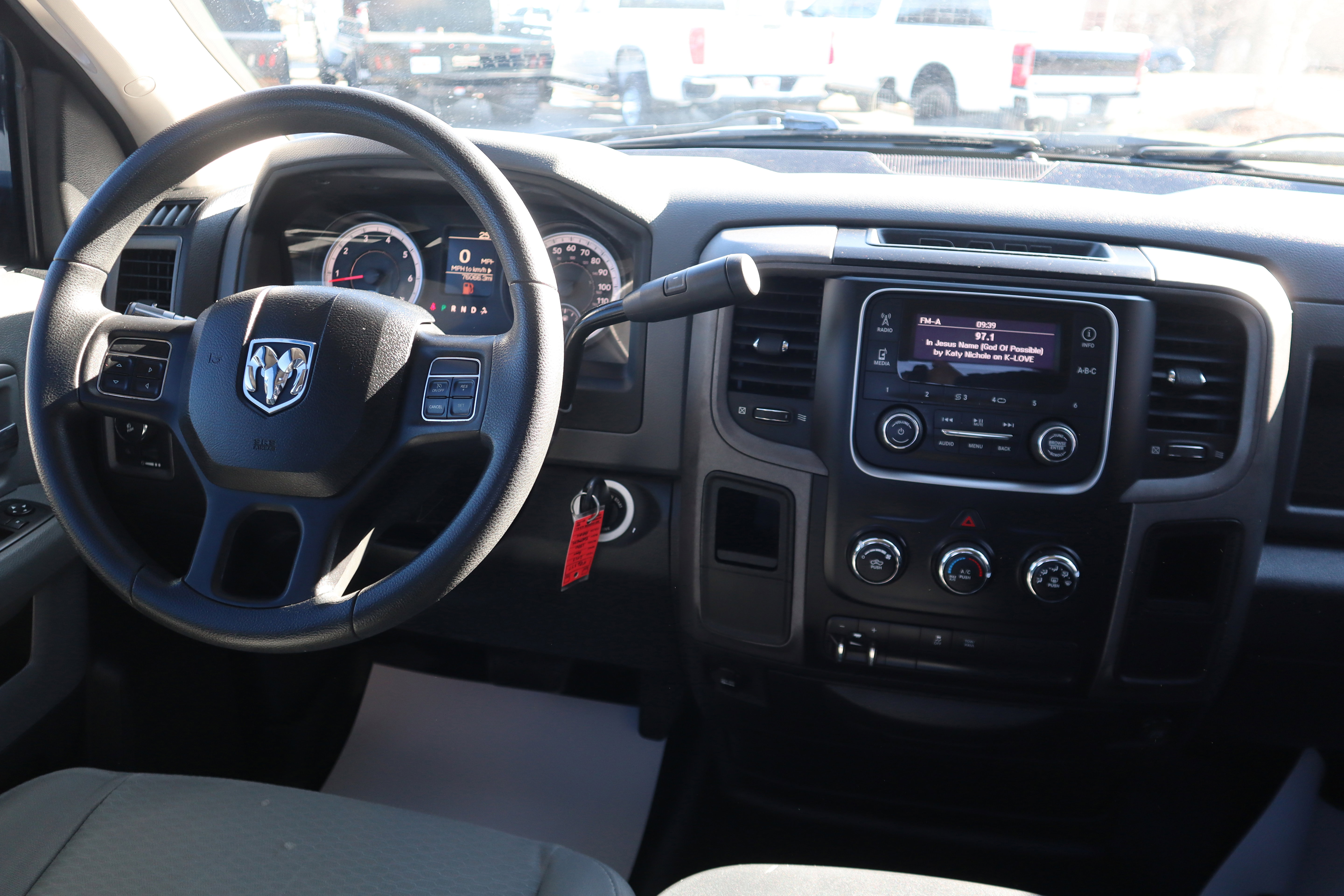 Used 2013 RAM 1500 Express image 12