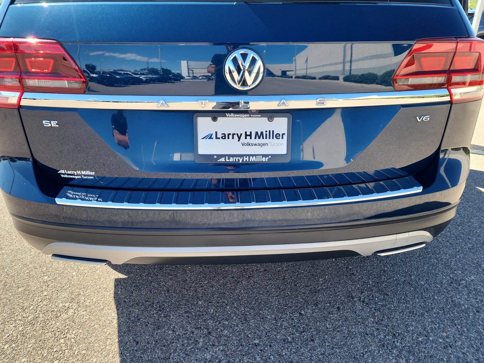 Used 2018 Volkswagen Atlas SE FWD image 24