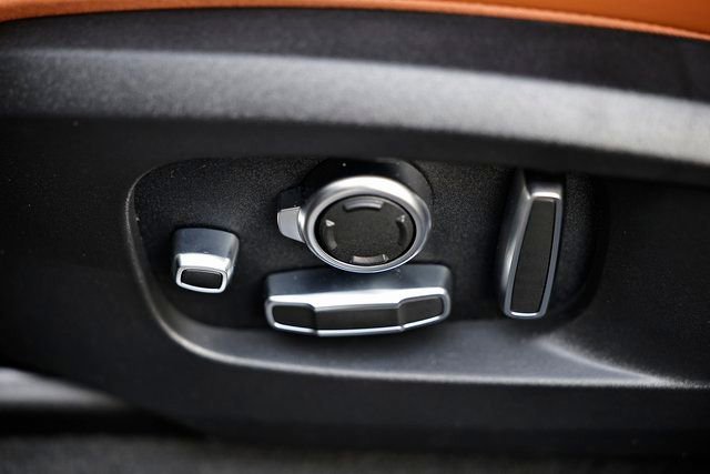 New 2026 Jaguar F-PACE R-Dynamic S image 22