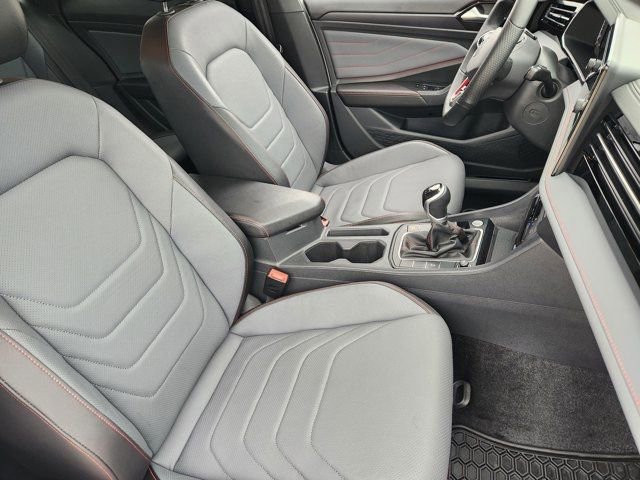 Used 2025 Volkswagen Jetta GLI Autobahn image 19
