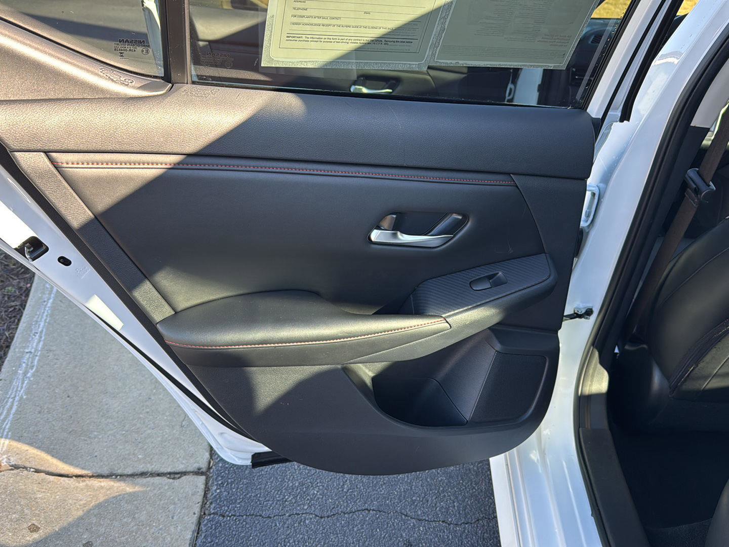 Used 2024 Nissan Sentra SR w/ SR Premium Package image 15