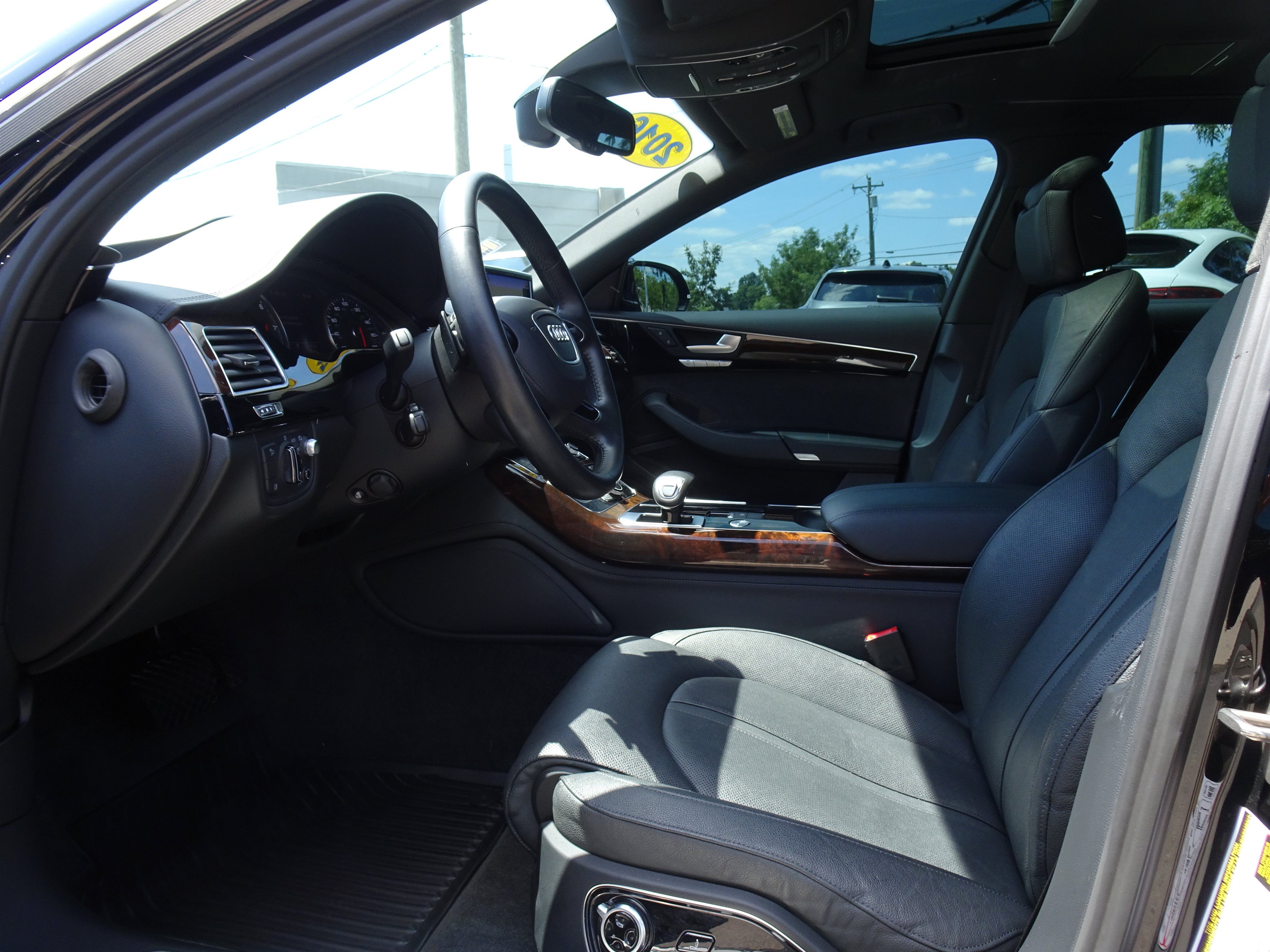 Used 2016 Audi A8 L 3.0T w/ Executive Package AWD/4WD image 9