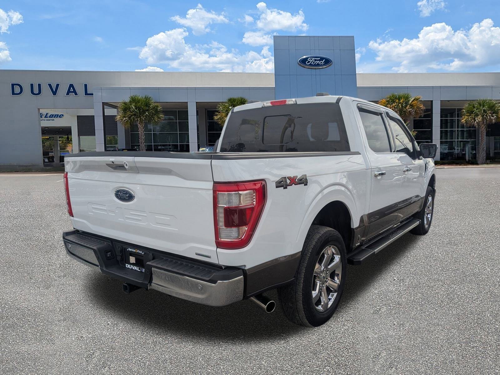 Used 2022 Ford F150 Lariat w/ Equipment Group 502A High image 4