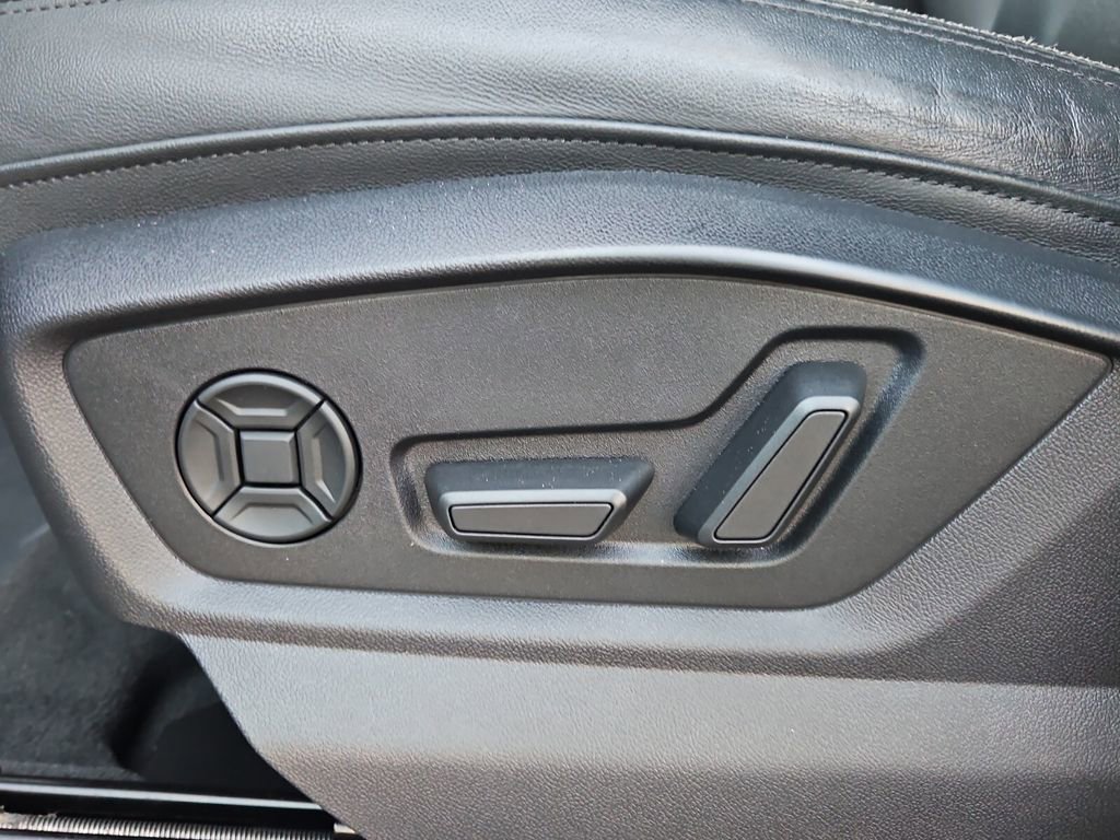 Used 2021 Audi Q7 2.0T Premium w/ Convenience Package image 12