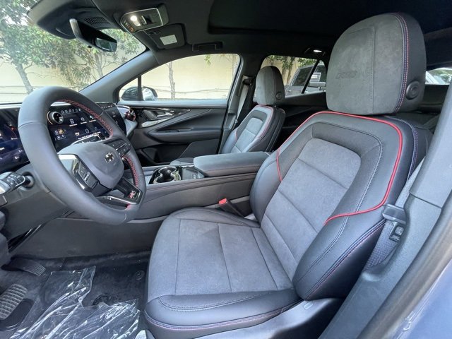 New 2025 Chevrolet Blazer EV RS image 24