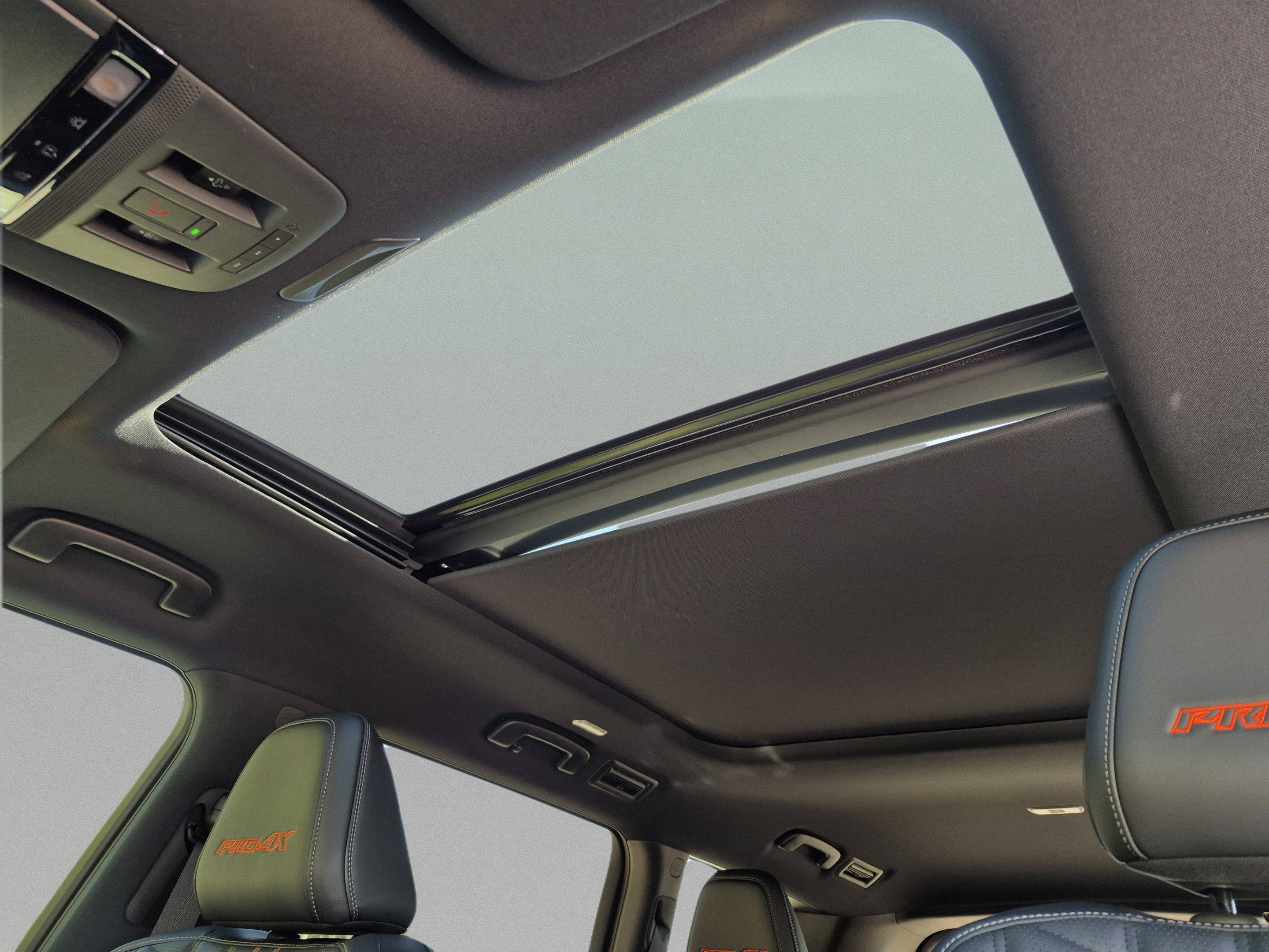New 2026 Nissan Armada PRO-4X AWD/4WD image 25