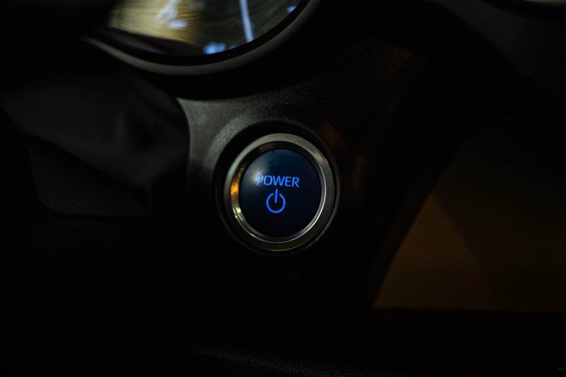 Used 2023 Toyota Sienna XLE w/ XLE Plus Package FWD image 19